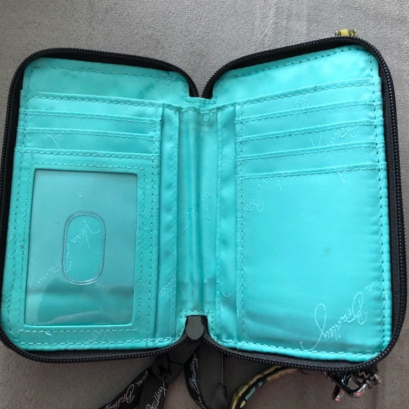 Vera Bradley All in one wristlet wallet - Picture 3 of 4